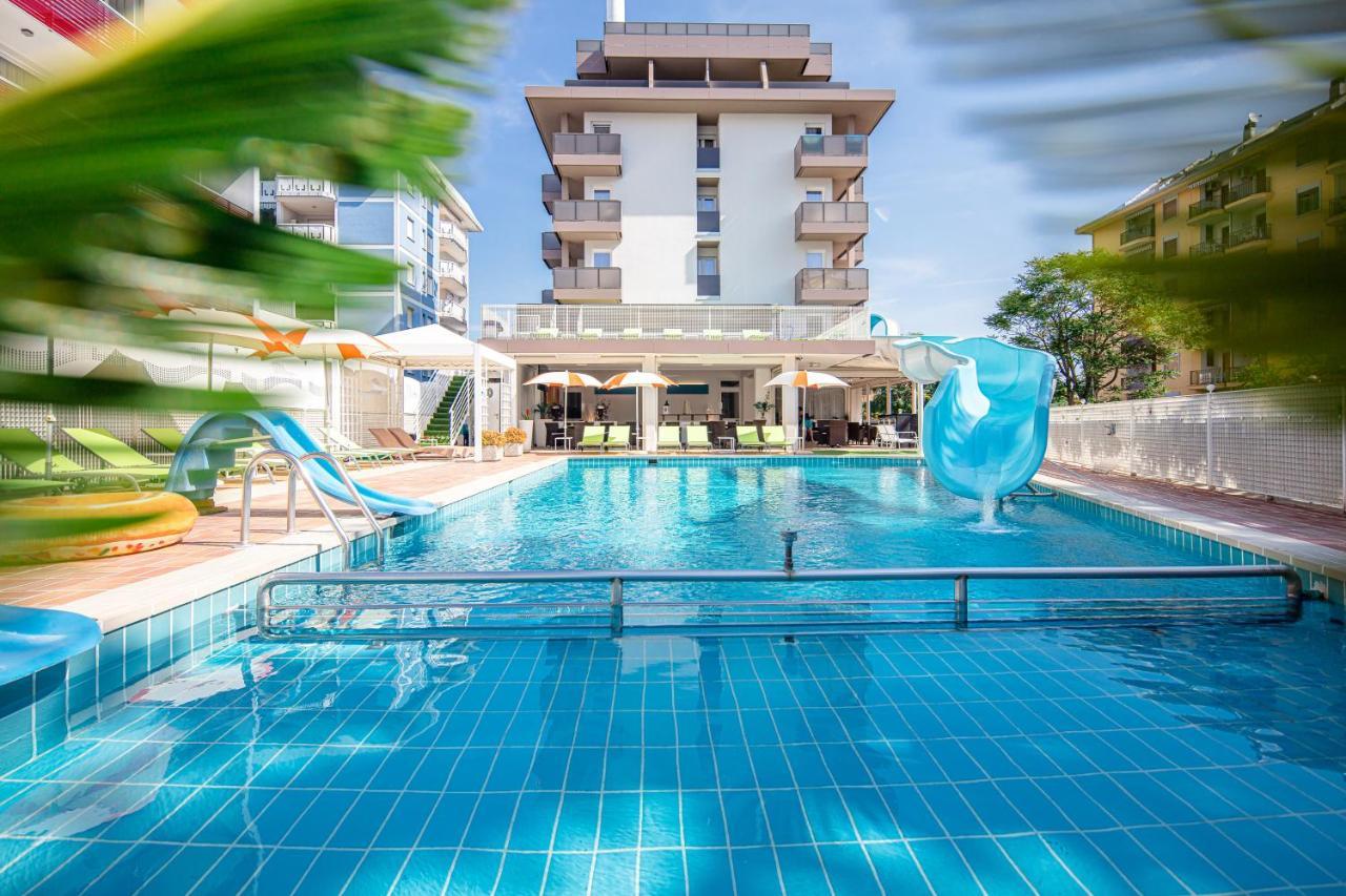 Hotel Alexander Bibione Ngoại thất bức ảnh