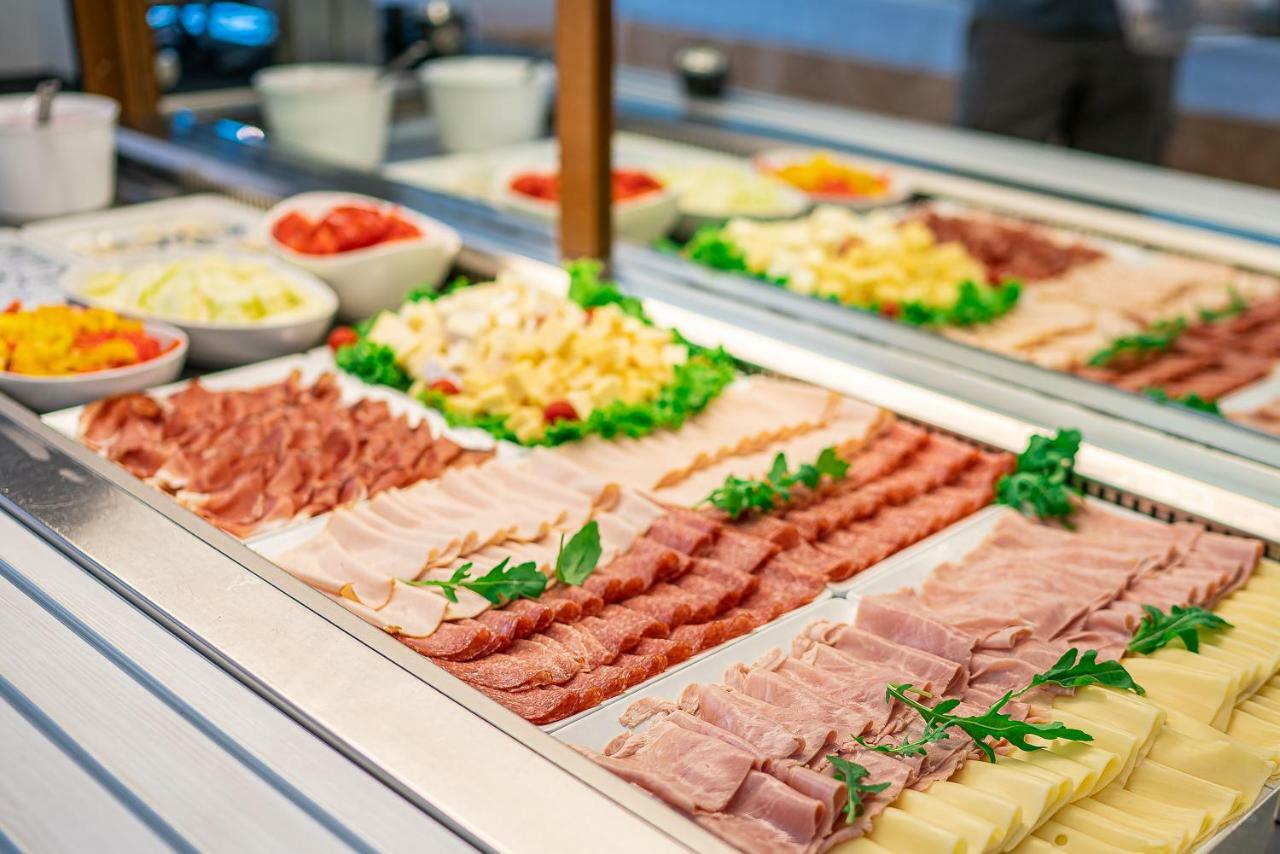 Hotel Alexander Bibione Ngoại thất bức ảnh